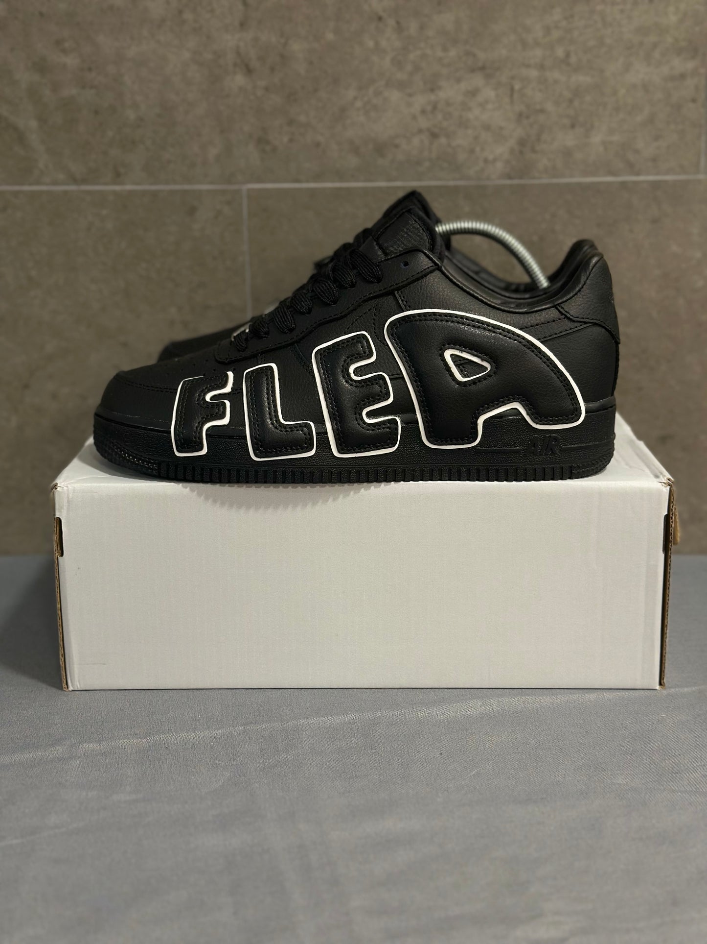AF 1 FLEA