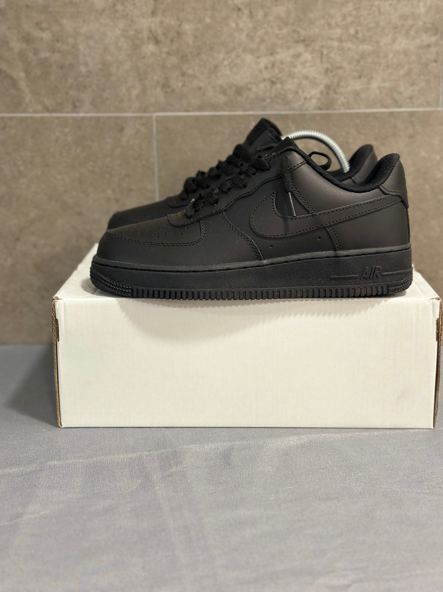 AF 1 BLACK