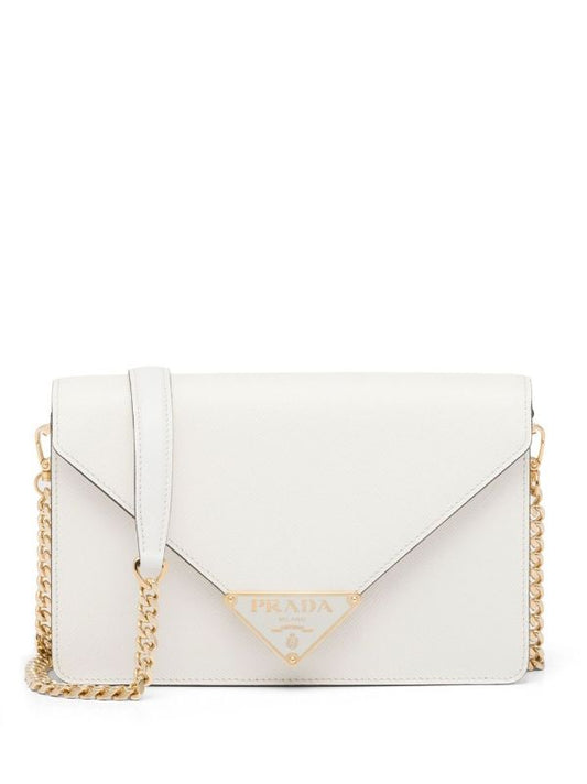 PRAD/\